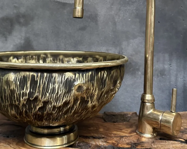 Antique Brass Bathroom Vessel Sink – Classic Elegance for Your Bathroom
