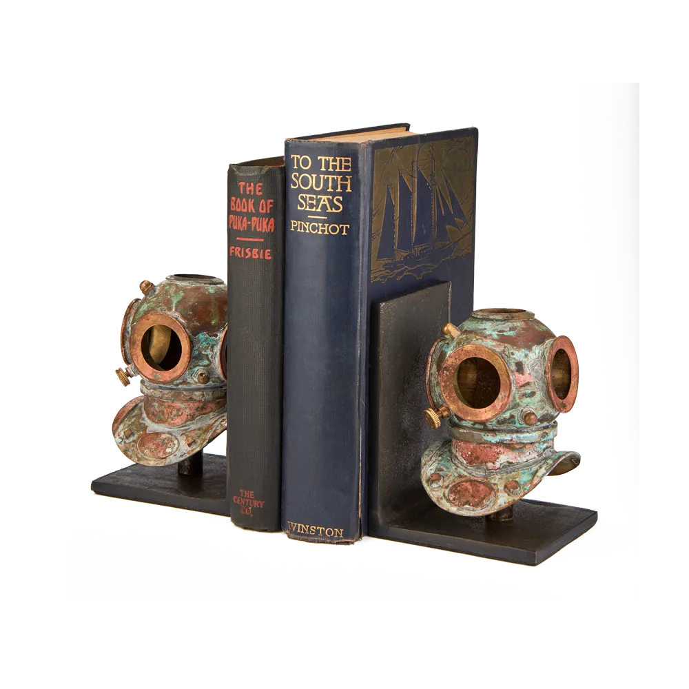 Diver Helmet Bookends