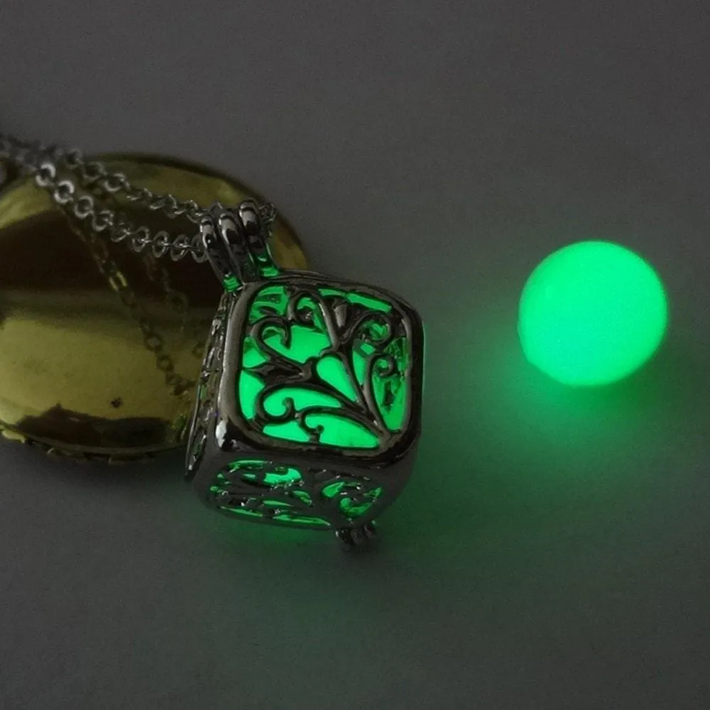 Glowing Steampunk Vintage Pendant Promo