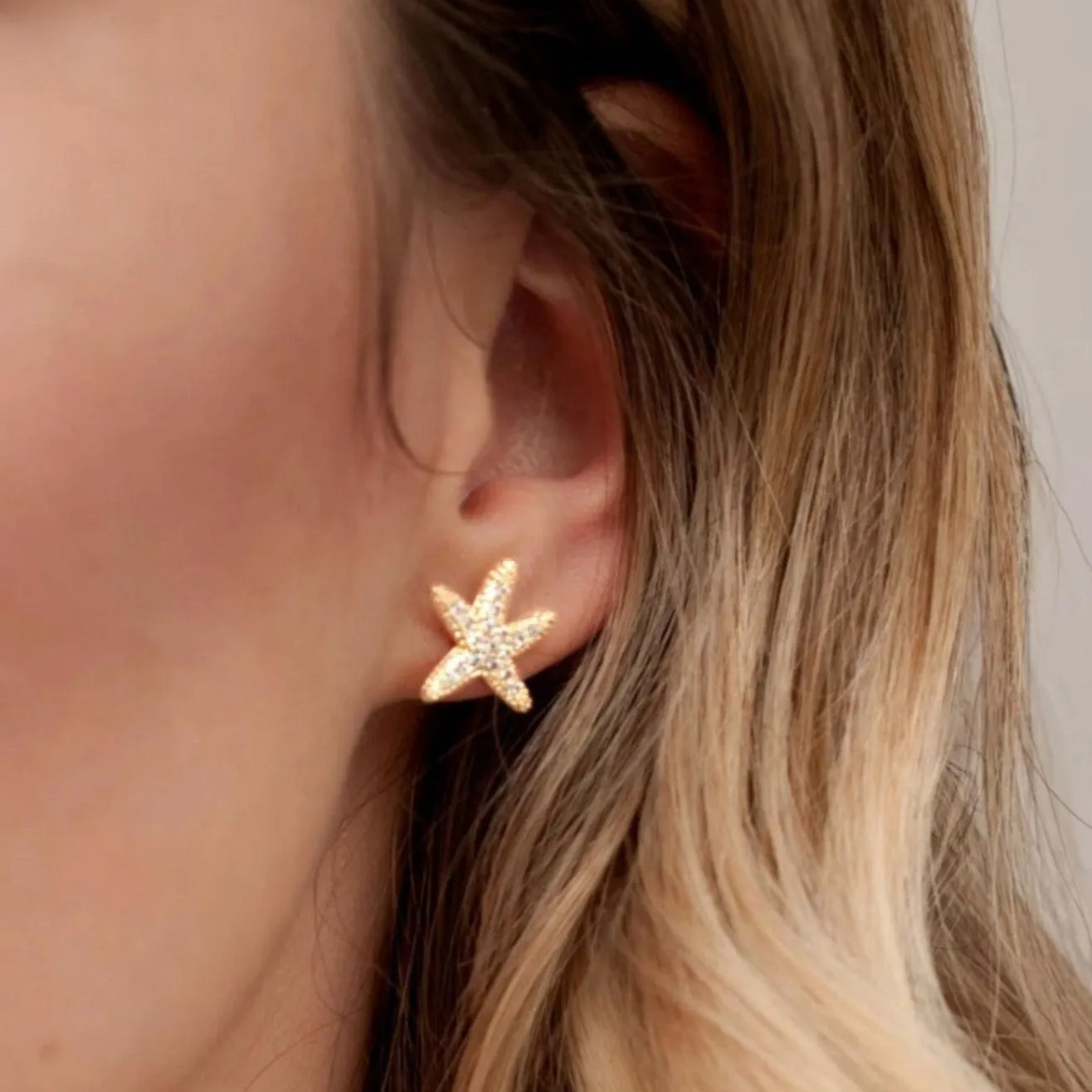 Gold Starfish Earrings