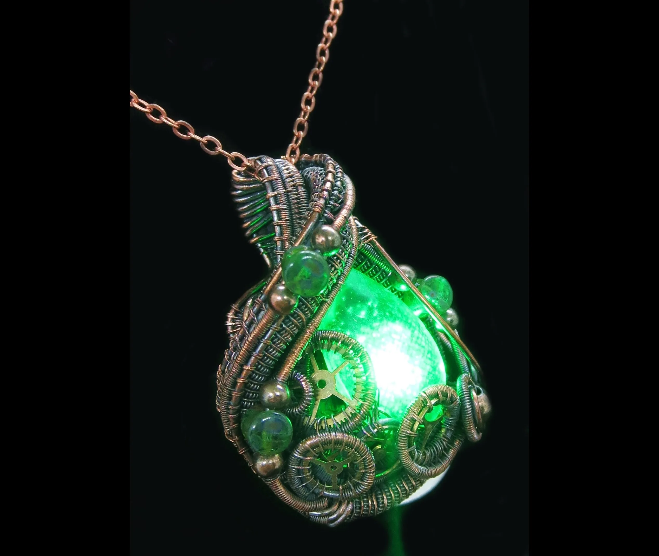 Green Teardrop Screened Resin Gem LED Steampunk Pendant in Bronze