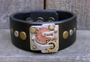 Handmade Leather Wristband with Steampunk Concho