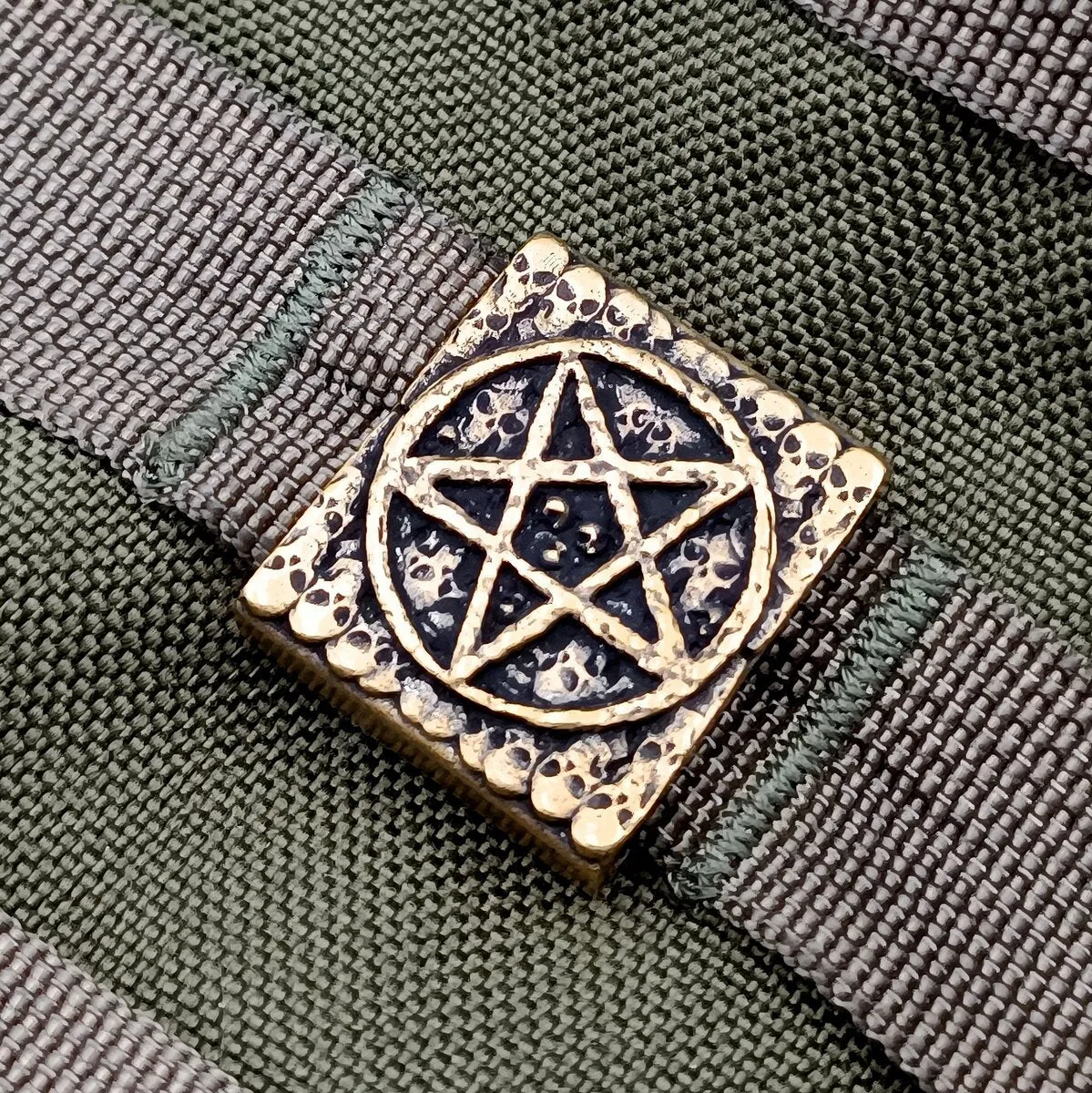 Hell molle clip