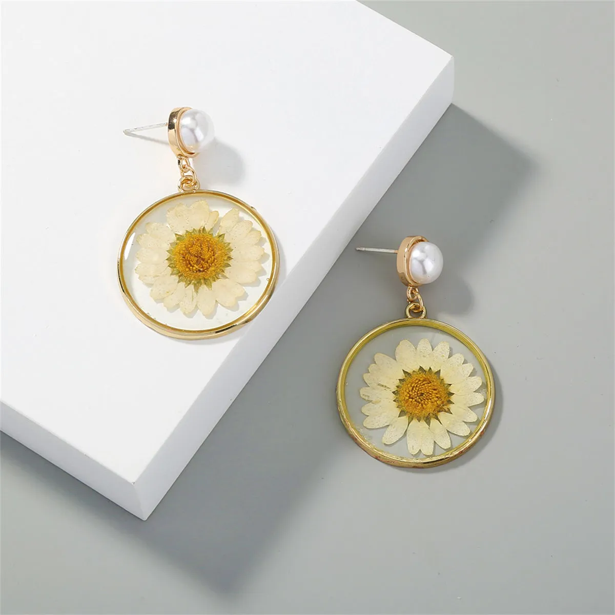 Pearl & 18K Gold-Plated Resin Mum Drop Earrings