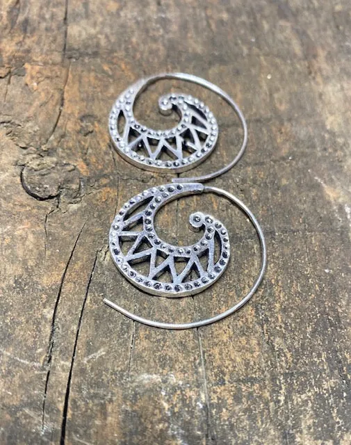 Triangle Scroll