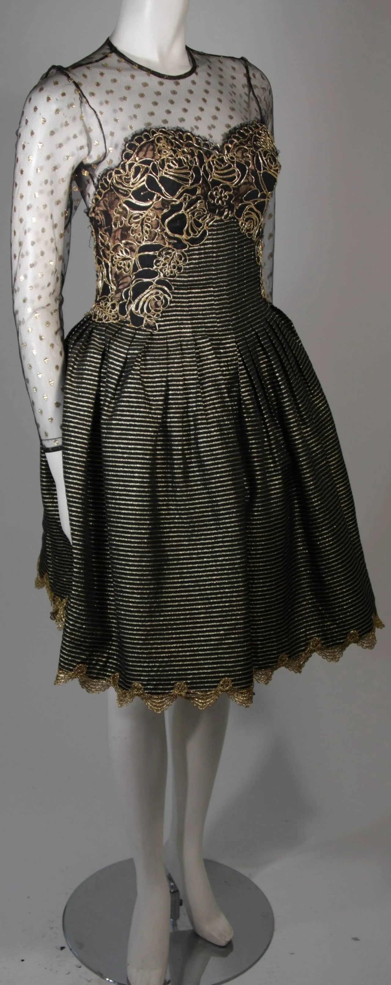 VICTOR COSTA Black with Gold Accents Cocktail Dress Size Small