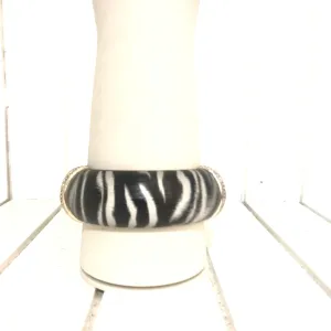 Women's Brighton | Trinity Zebra Wide Bangle Bracelet | Black and White